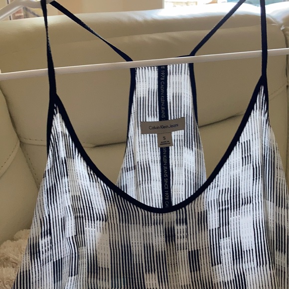 Tank top - Picture 2 of 6